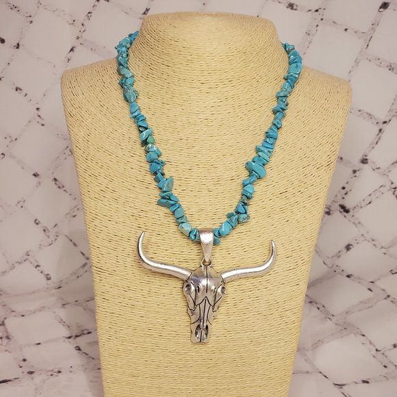 Longhorn Steer Skull Turquoise Necklace - Picture 1 of 3